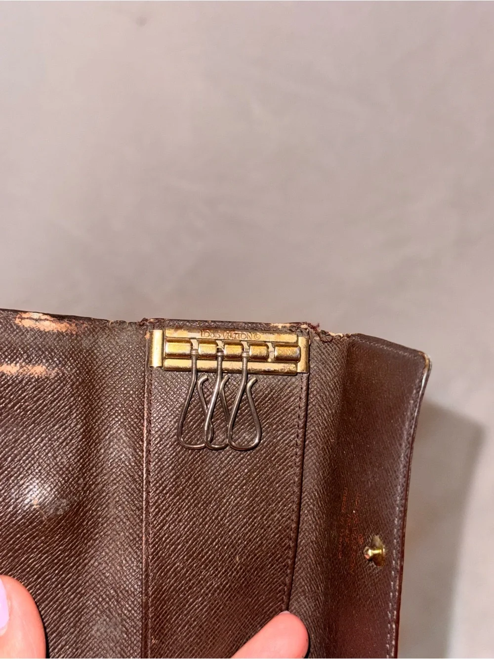 Louis Vuitton Damier Ebene Key Holder TH1309